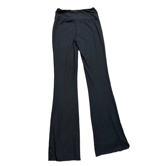 (6 for $25) SO High Rise Flare Ribbed Leggings in Black Size XS - Picture 6 of 7